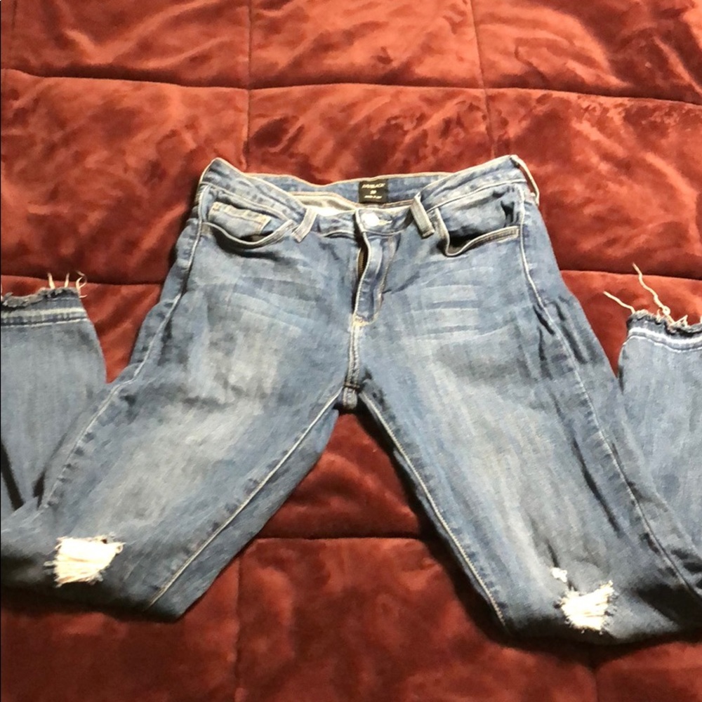Stretchy Ripped Jeans